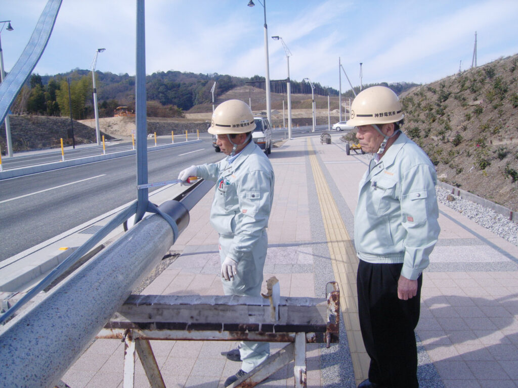 愛媛県松山市の神野電気株式会社の現場施工